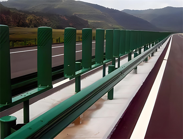 松原三波护栏板在高速公路的应用